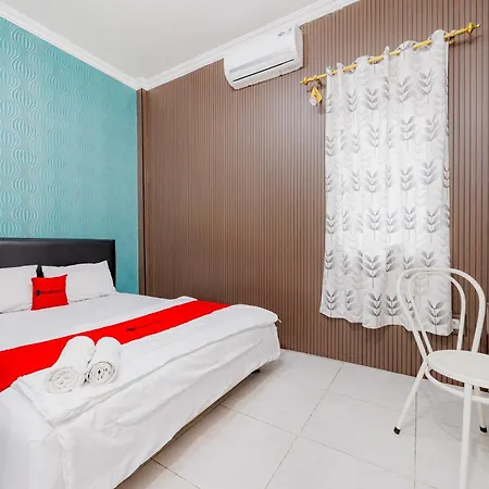 Reddoorz Near Jalan Adi Sucipto Solo-3