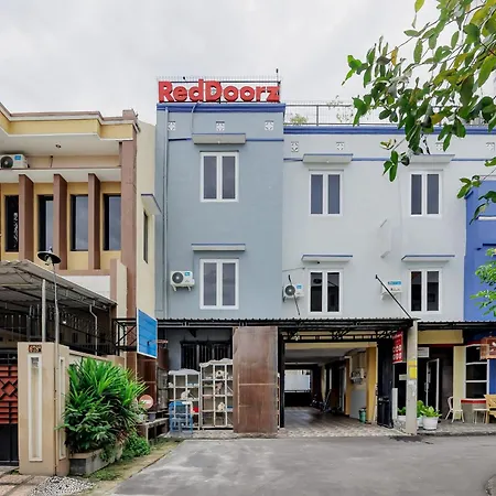 Reddoorz Near Jalan Adi Sucipto Solo-2